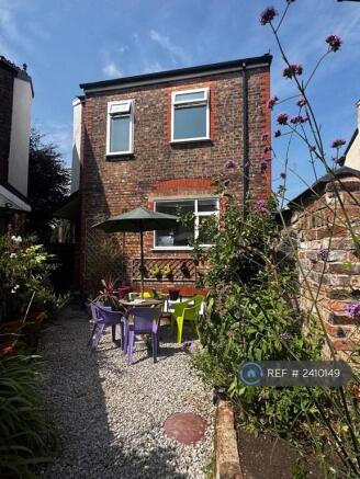Private Walled Rear Garden