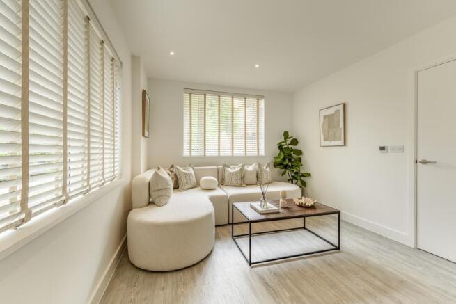 Lampton Parkside, 2 bedroom duplex, Living
