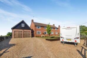 5, Lawn House Lane, Aylesbury HP18 0TX