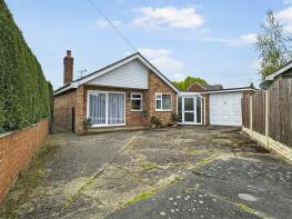 3, Falcon Close, Eagle, Lincoln LN6 9DX