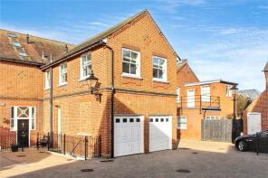 2, Eversley Court, Wymering Road, Southwold IP18 6BF