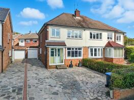 16, Bowes Drive, Ongar CM5 9AU