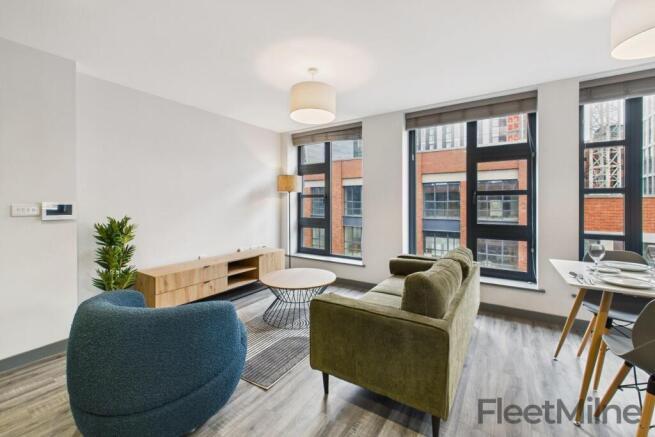 Living/dining room