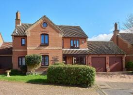 13, Causeway Close, Diss IP21 4LB
