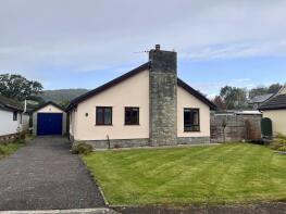 6, Brodulais, Llanwrda SA19 8AF