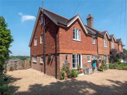 Bernards House, Featherbed Lane, Carters Corner, Hailsham BN27 4HZ