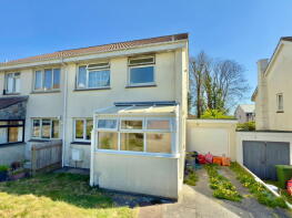 50, Marshall Avenue, Wadebridge PL27 6BB