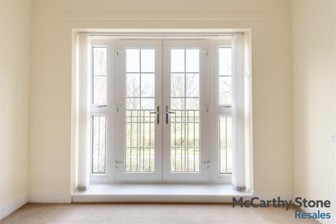 8682824-interior19.jpg