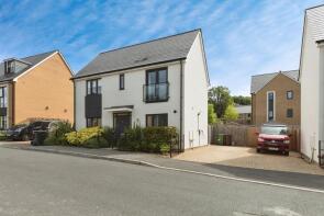 79, Lister Road, Dursley GL11 4FB