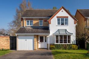 77, Saxon Way, Cambridge CB24 5UR