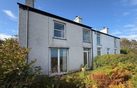 Bull Bay, Amlwch, Isle of Anglesey, LL68