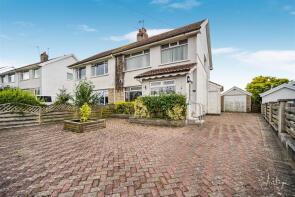 49, Linkside Drive, Southgate, Swansea SA3 2BR