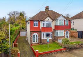 5, Banks Road, Strood, Rochester ME2 4EA