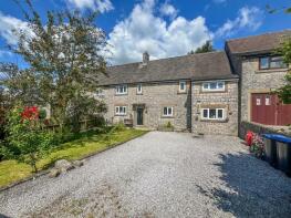 3, Dale View, Buxton SK17 0BT