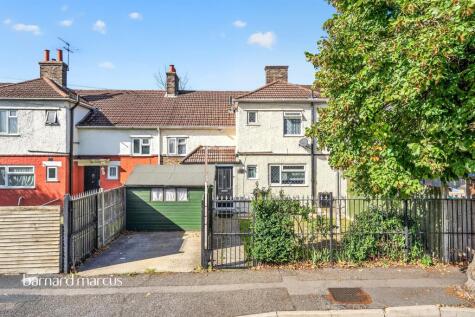 Camomile Avenue, Mitcham