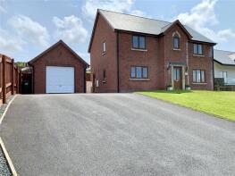 3, Pen Rhos Y Maen, Llanidloes SY18 6FA
