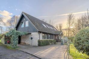 2 Mill Cottage, Sandford Mill Close, Cheltenham GL53 7QZ