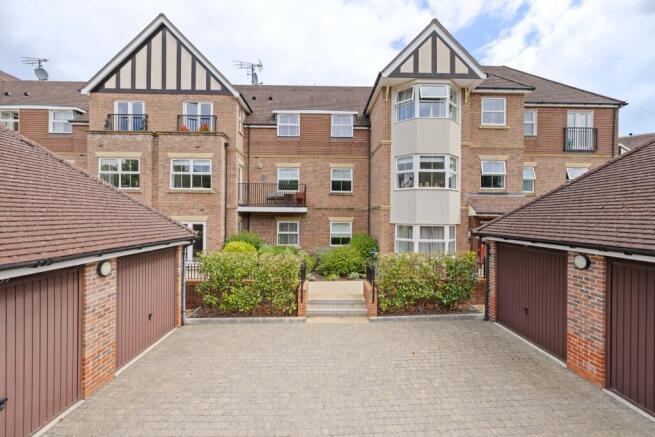 Bramshott Place