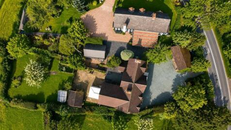 Sandford, Whitchurch