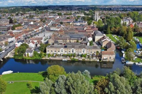 River Terrace, St. Neots, PE19