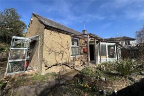 Notre, Lodge Hill Road, Lower Bourne, Farnham GU10 3QN