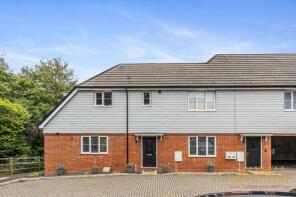 38, Sinclair Drive, Codmore Hill, Pulborough RH20 1FX