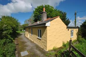 Whitecross Bungalow, A392 From Whitecross To Newquay Road, Whitecross, Newquay TR8 4LW