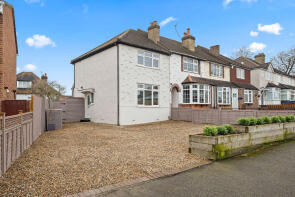 101, Clarkes Avenue, Worcester Park KT4 8QB