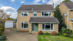 25, Parklands Close, Kettering NN14 1LG