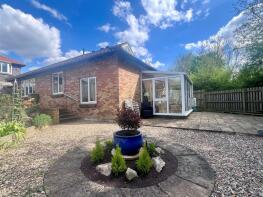 10, Kenchester, Bancroft, Milton Keynes MK13 0QP