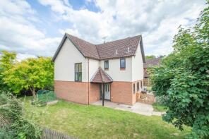 8, Feast Close, Ely CB7 5PH