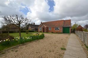 Horton, Long Common Lane, Norwich NR10 5DS