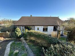 1, Carew Close, Redruth TR16 5LF