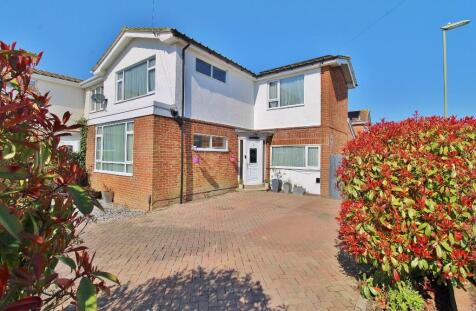 Carisbrooke Avenue, Hill Head, Fareham