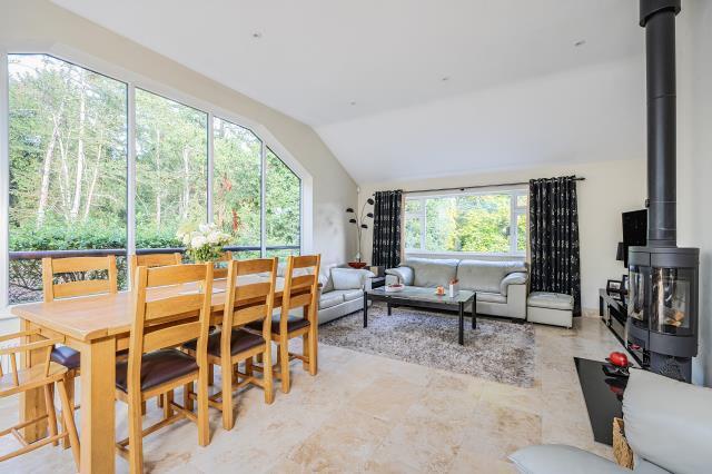 Reception/Kitchen