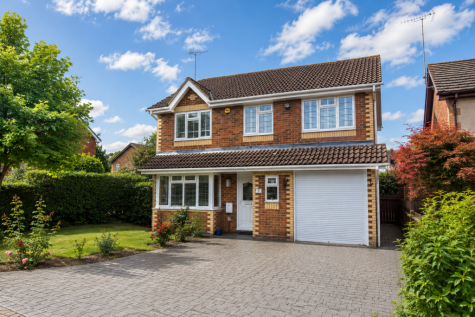 Walsh Avenue, Warfield, Bracknell, Berkshire, RG42