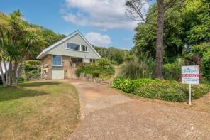 12, Inglewood Park, Ventnor PO38 1UX