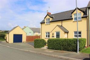 1 Curlew Cottage, West Bay Close, Angle, Pembroke SA71 5AW