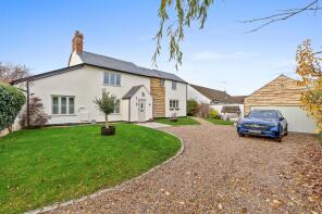 4, Townsend, Aylesbury HP17 8JW