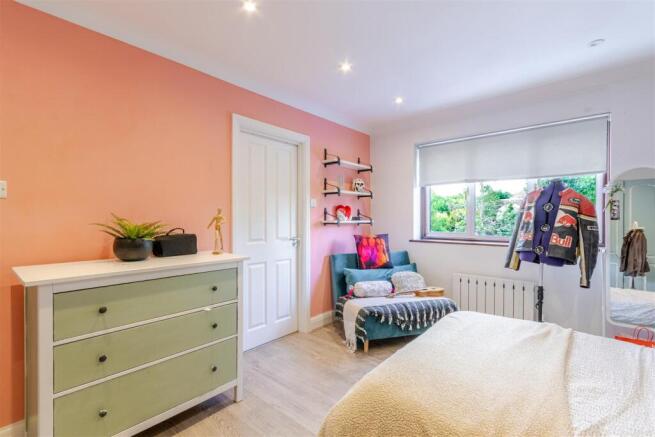 Bedroom 2.jpg