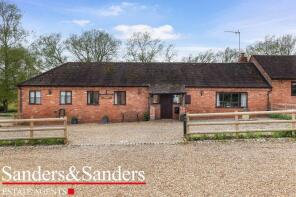 Swingletree, Manor Court, Henley Road, Alcester B49 6HR