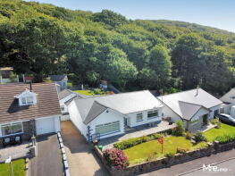 10, Danycoed, Blackmill, Bridgend CF35 6ES