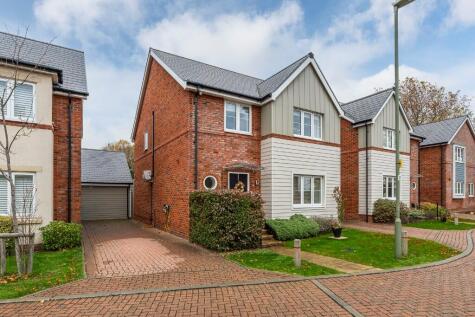 Compass Way, Swanwick, Hampshire, SO31
