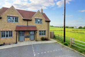 Hawthorn Cottage, Buckingham Road, Aylesbury HP18 0TR