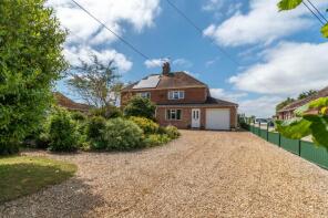10, Churchill Estate, South Creake NR21 9PN