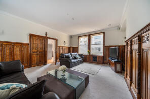 Flat 7, 7, Lothbury, London EC2R 7AP