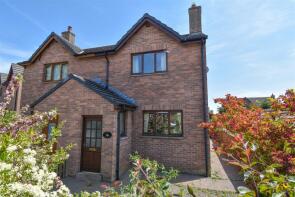 11, Beckside, Penrith CA11 9PD