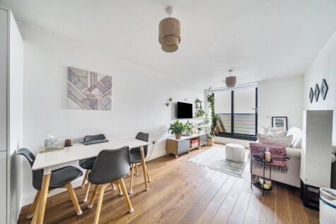 Addlestone, Surrey, KT15