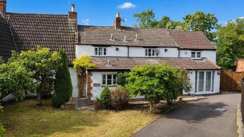Bell End, Wollaston, Northamptonshire NN29