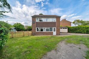 1, Wilcot Close, Bisley, Woking GU24 9DE